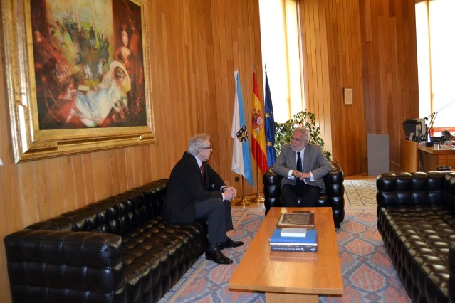O presidente do Tribunal Superior de Xustiza de Galicia efectúa unha visita de institucional ao Parlamento con motivo da súa xubilación
